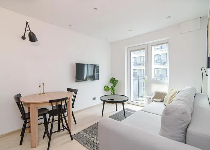 Modern Apartment Next To Ozas Park By Urban Rent
